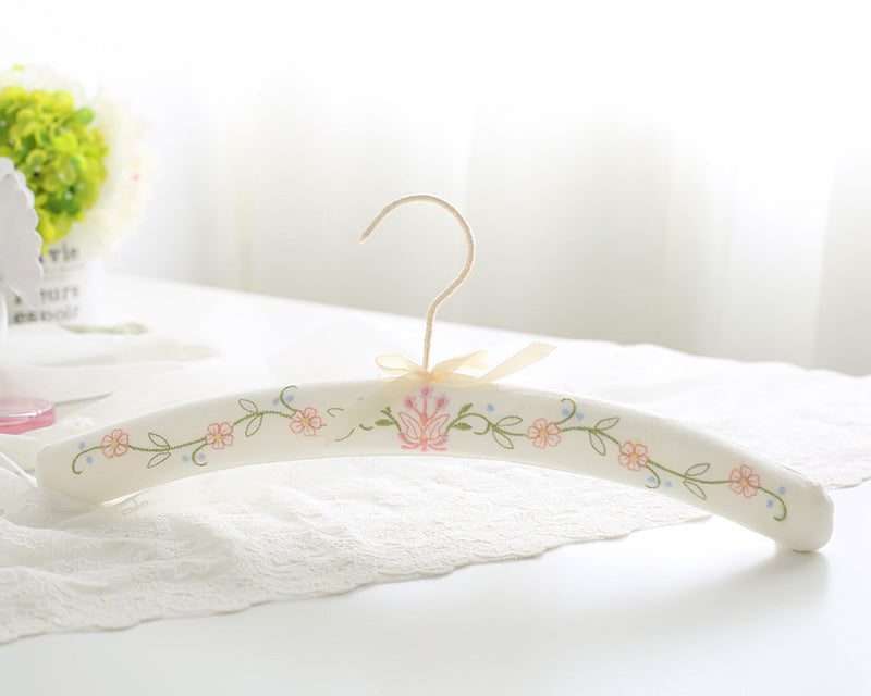 Coquette Petal Embrace Vintage Hangers