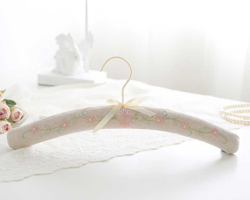Coquette Petal Embrace Vintage Hangers