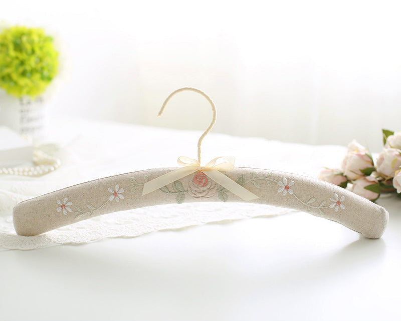 Coquette Petal Embrace Vintage Hangers