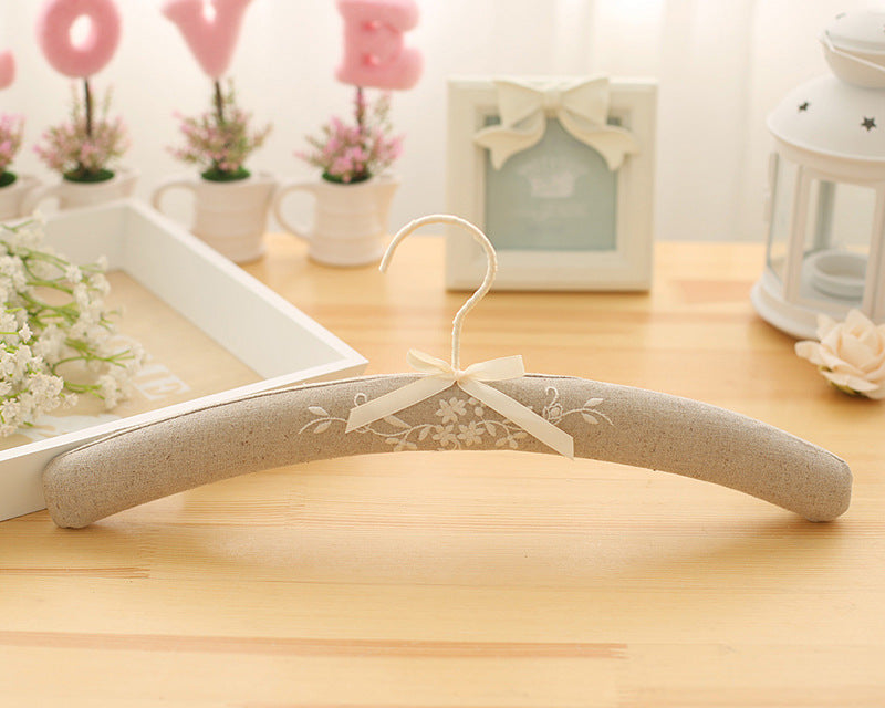 Coquette Petal Embrace Vintage Hangers