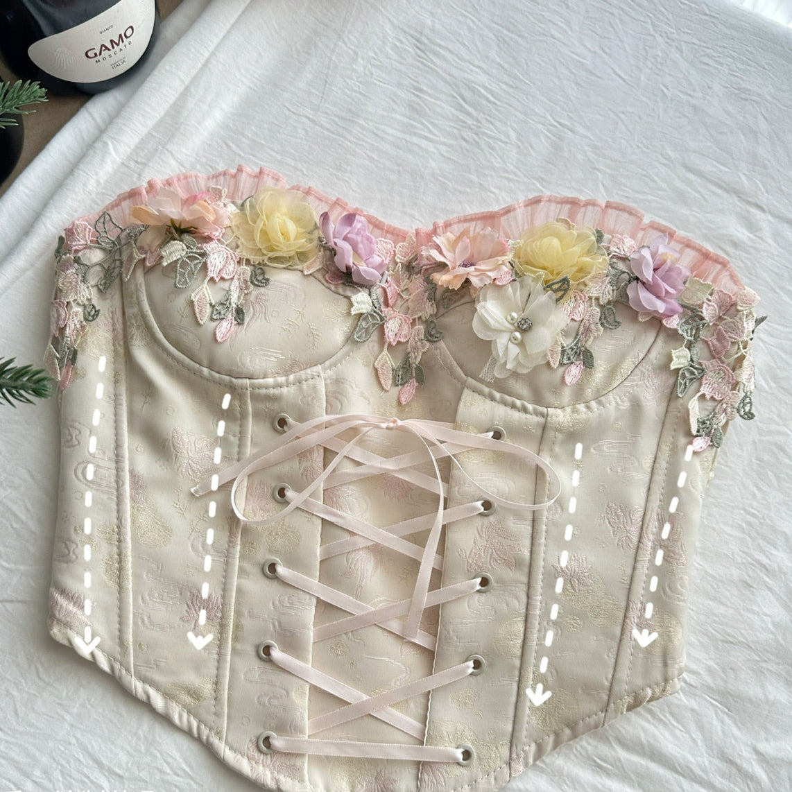 Coquette_Delicate_Petals_and_Lace_Dress_5