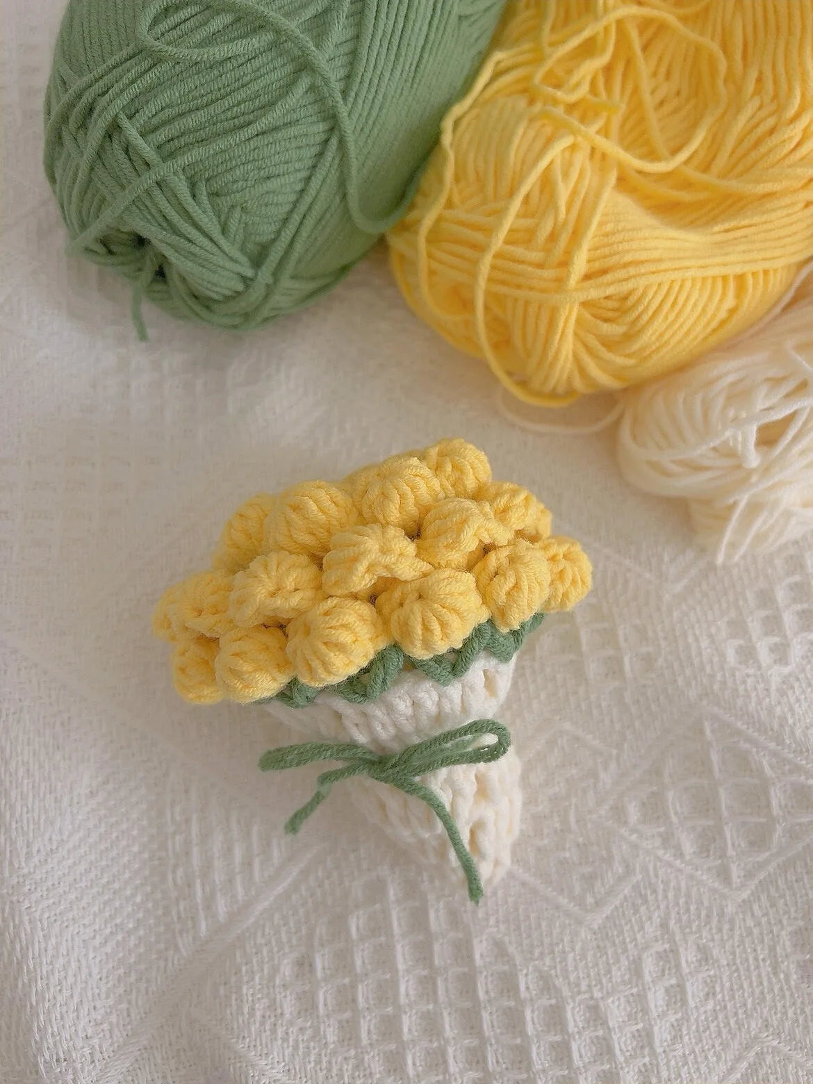 Coquette Handwoven Rose Bouquet Coaster