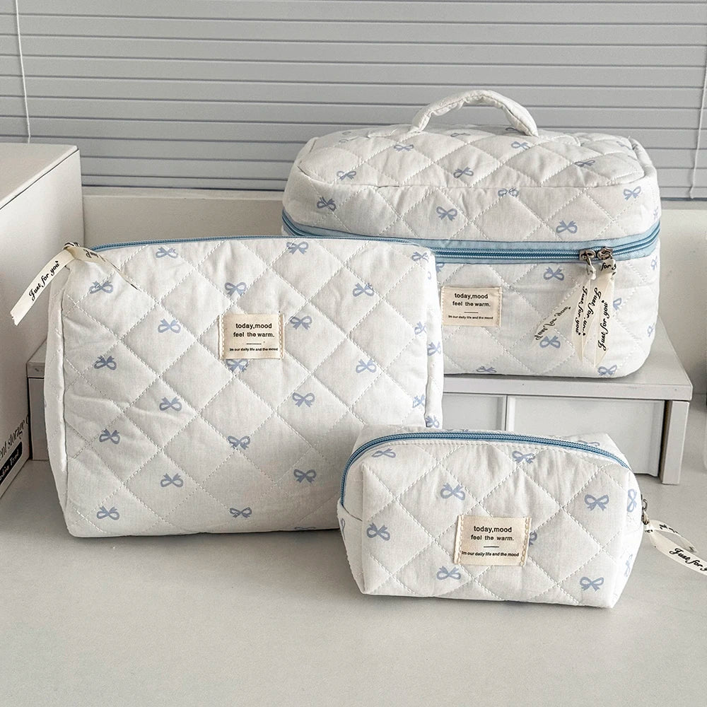 Fashion Blue Bow Quilted Women Cosmetic Bag