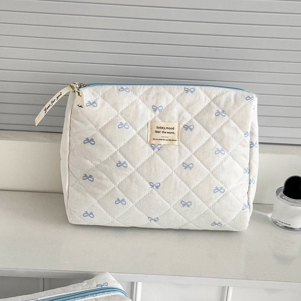 Fashion Blue Bow Quilted Women Cosmetic Bag