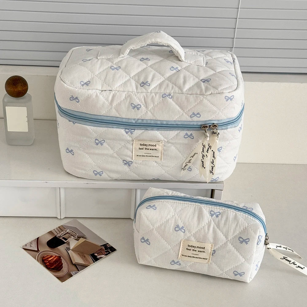Fashion Blue Bow Quilted Women Cosmetic Bag