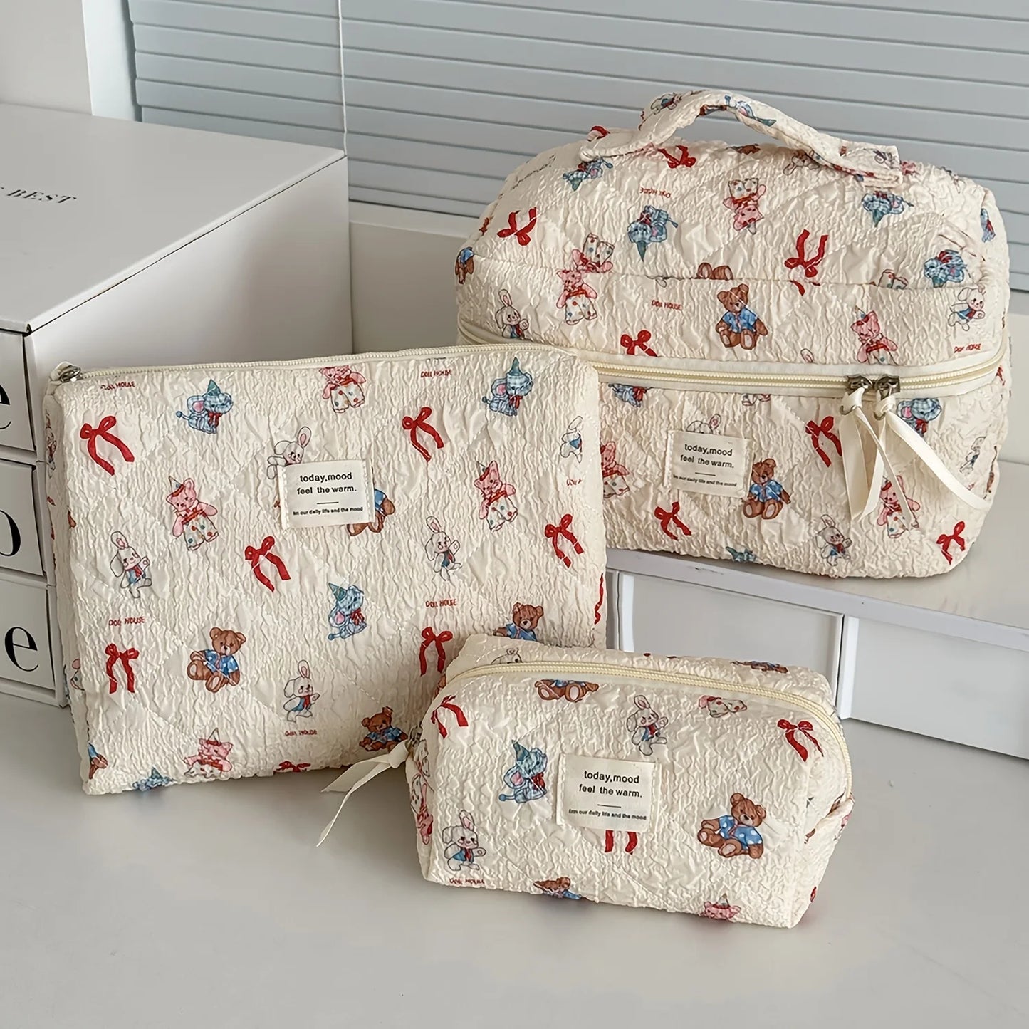 Cute Quilted Cotton Makeup Bag - Portable Zipper Cosmetic Organizer for Women and Girls