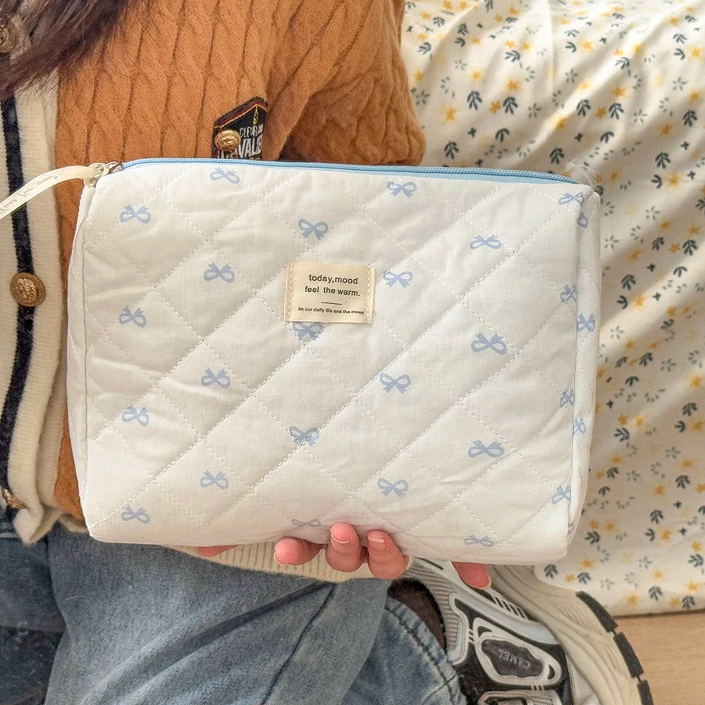 Fashion Blue Bow Quilted Women Cosmetic Bag