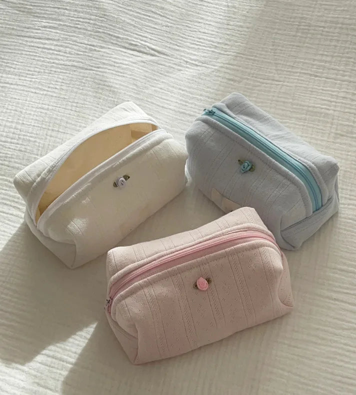 Elegant White Makeup Case with Floral Design