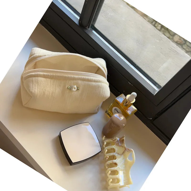 Elegant White Makeup Case with Floral Design