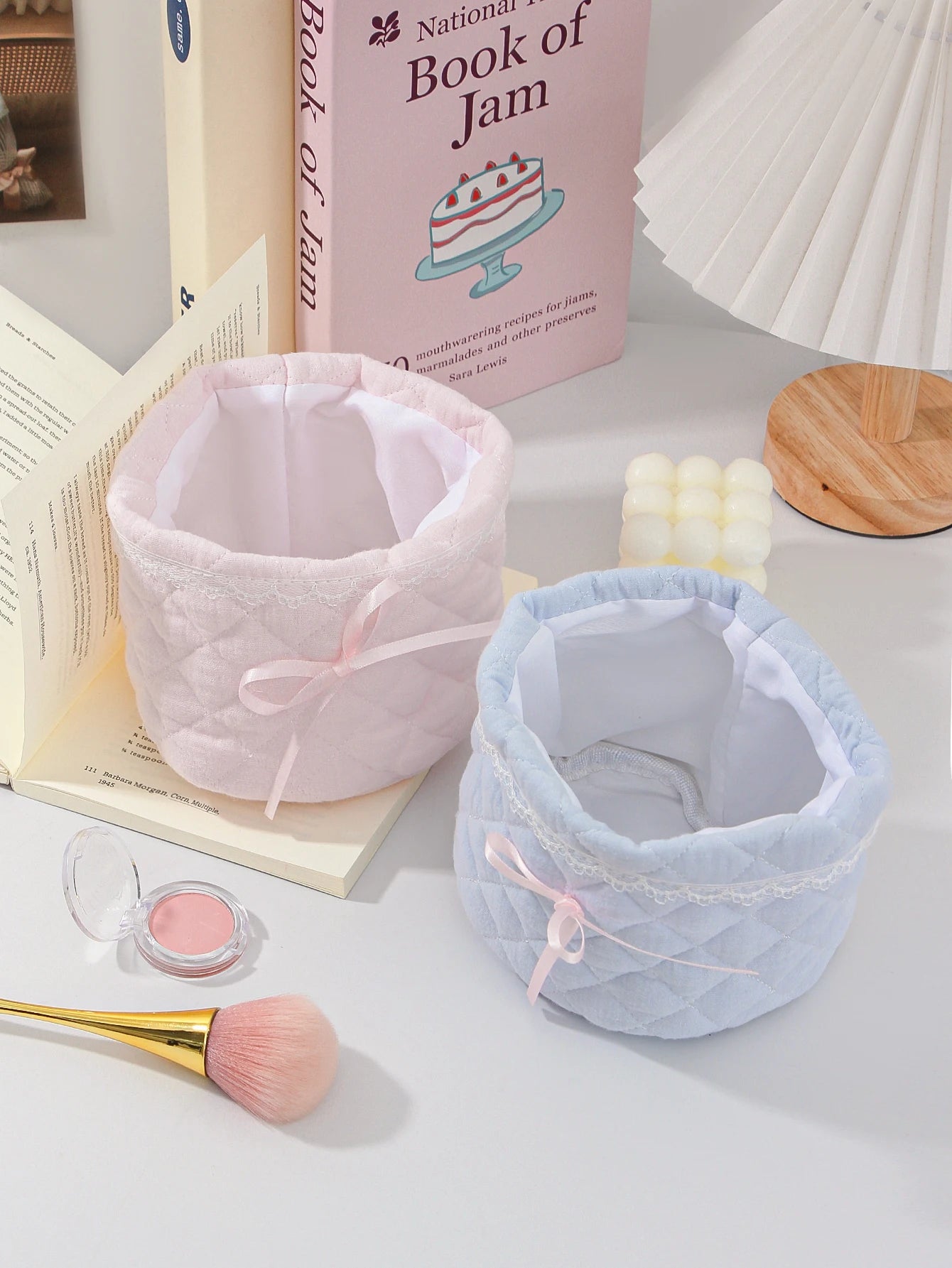 Cute Bow Quilted Makeup Bag for Stylish and Organized Beauty Storage