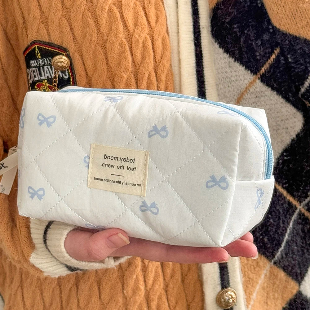 Fashion Blue Bow Quilted Women Cosmetic Bag