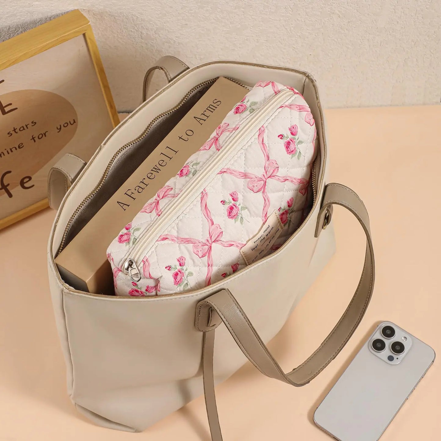 Cute Quilted Cotton Makeup Bag - Portable Zipper Cosmetic Organizer for Women and Girls