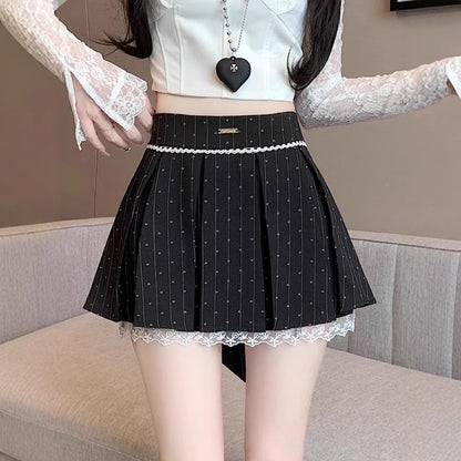 Lace Trim Polka Dot Pleated Mini Skirt