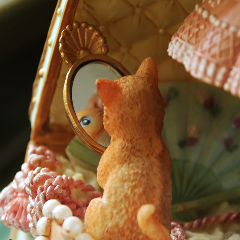 Miss Kitty’s Trunk — Music Box