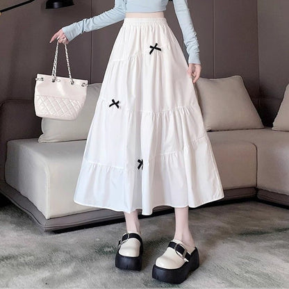 Blossom Moments Elegant White Bowknot Maxi Skirt