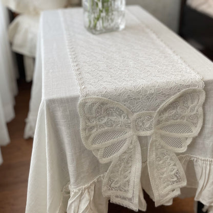 Coquette Lace Dream Bow Tablecloth White1