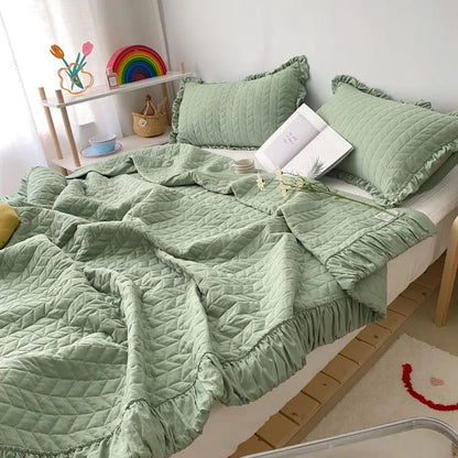 White Cooling Comforter with Korean Style Quilting
