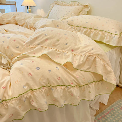 Fairytale Elegance Floral Bedding Set