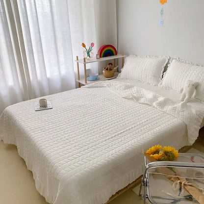 White Cooling Comforter with Korean Style Quilting