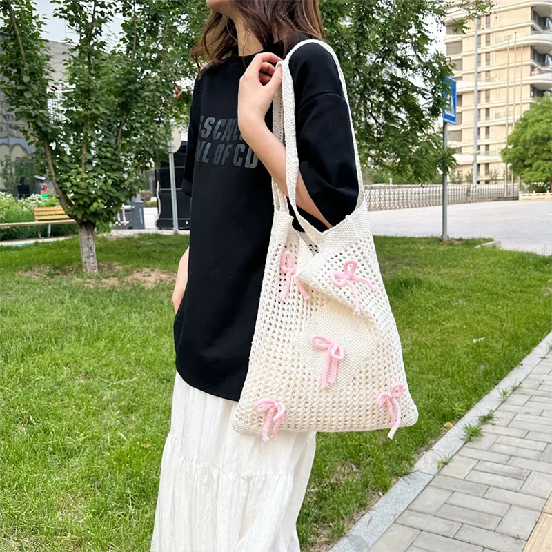 Fashionable Large Capacity Crochet Beach Tote Bag for Women