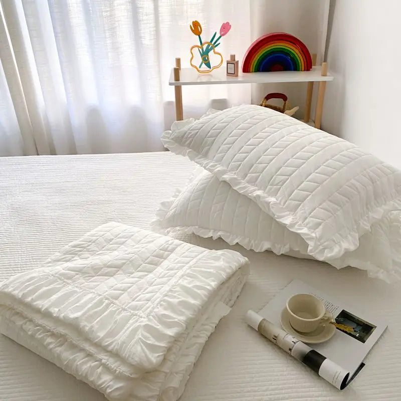 White Cooling Comforter with Korean Style Quilting