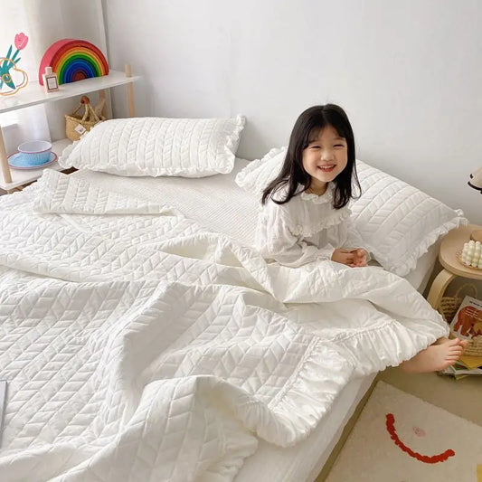 White Cooling Comforter with Korean Style Quilting