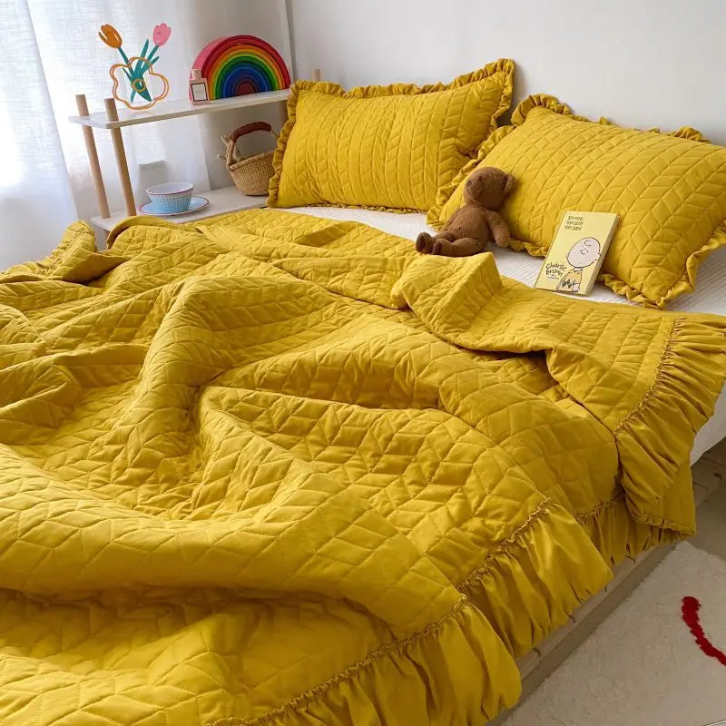 White Cooling Comforter with Korean Style Quilting