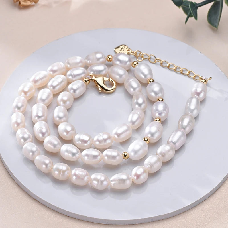 Coquette Charm Pearl Necklace
