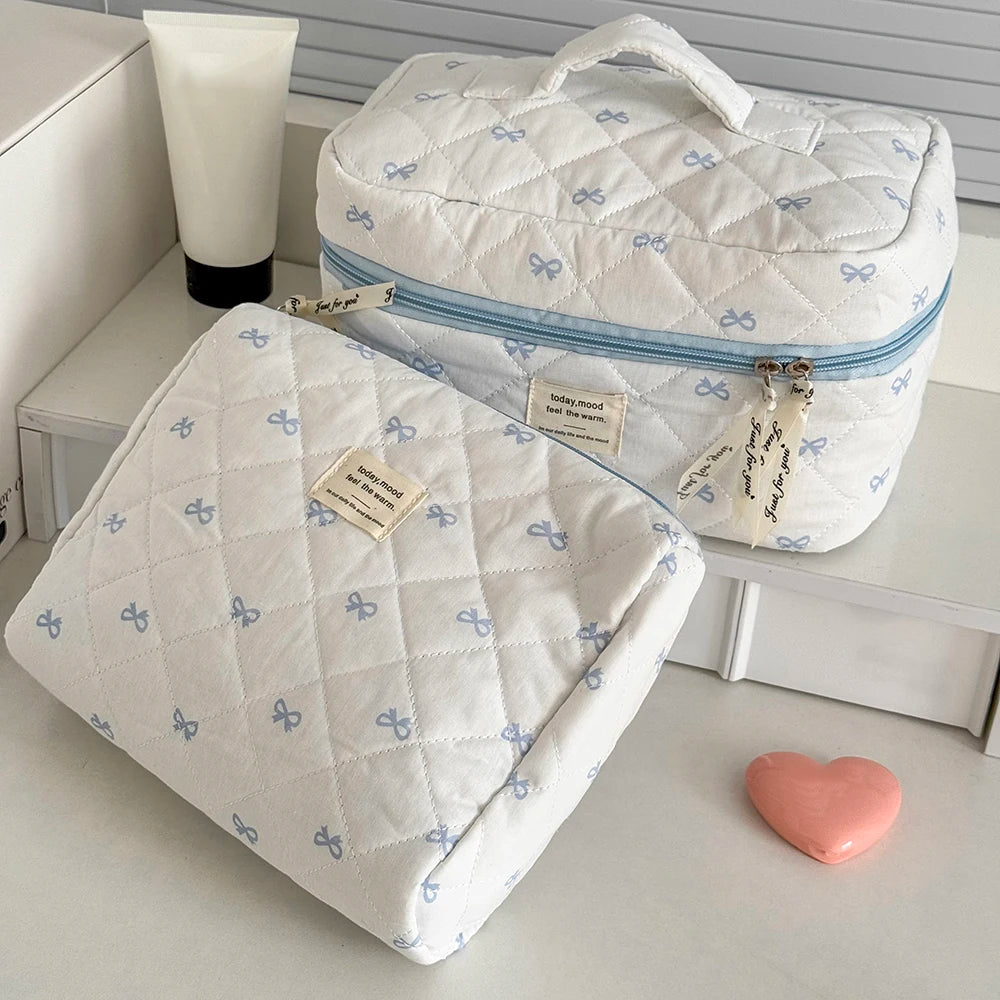 Fashion Blue Bow Quilted Women Cosmetic Bag