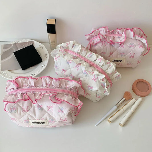 Dreamy Blossom Pouch