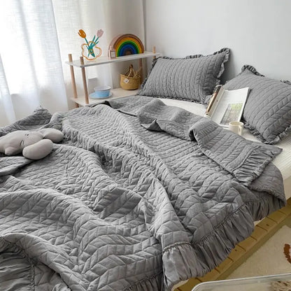 White Cooling Comforter with Korean Style Quilting
