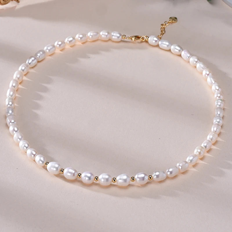 Coquette Charm Pearl Necklace