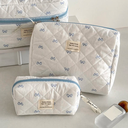 Fashion Blue Bow Quilted Women Cosmetic Bag