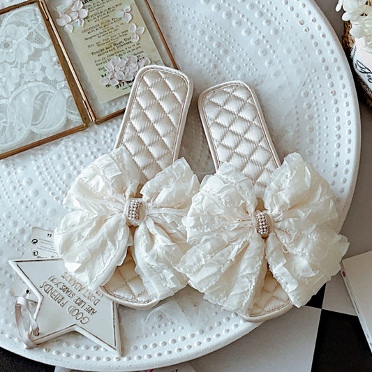 Coquette Grand Fleurs in Whispered Satin Slippers